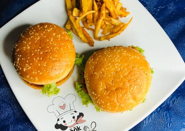 Step-by-Step Guide to Prepare Speedy Zinger burger with fries