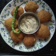 A picture of Dal vada.