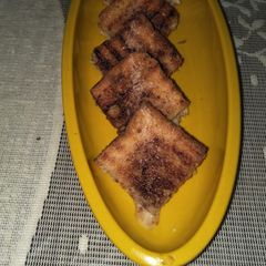 A picture of Respberry sandwich.
