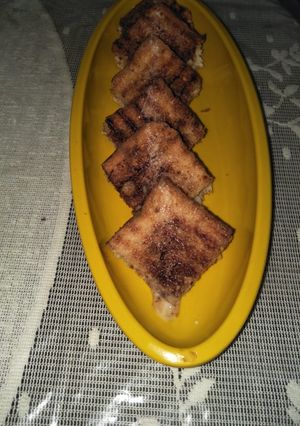 A picture of Respberry sandwich.