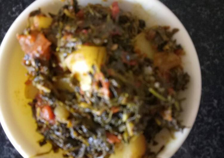 Easiest Way to Prepare Homemade Aloo methi