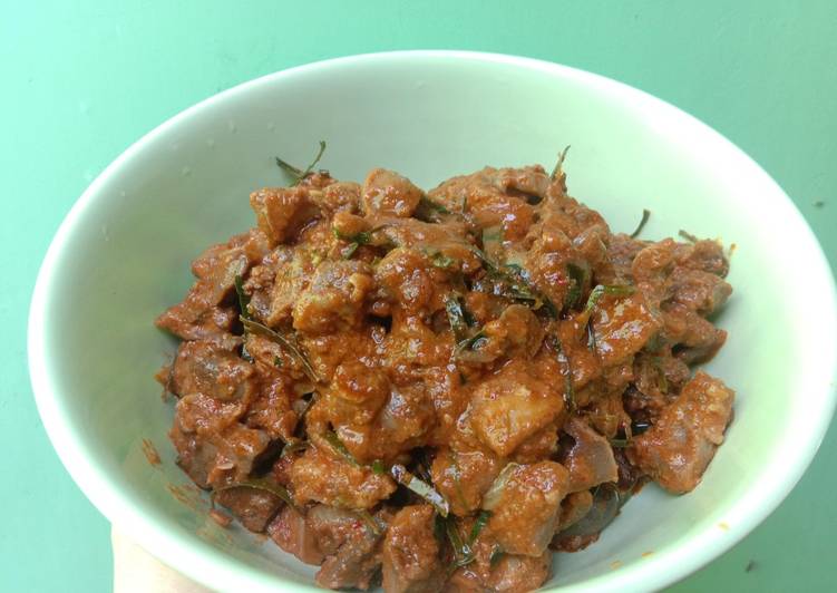 Cara Menyiapkan Tumis hati Ampela daun jeruk🍃, Menggugah Selera