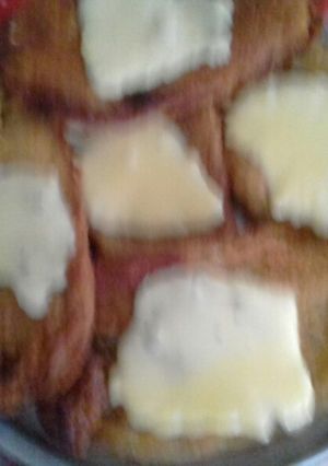 Una foto de Milanesa de berenjenas con queso