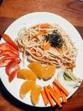 Espagueti con verduras salteadas