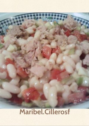Una foto de Ensalada de judías blancas