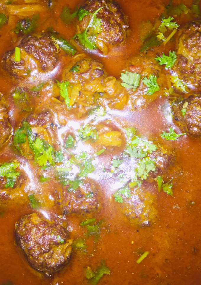 A picture of Mutton kofta curry.