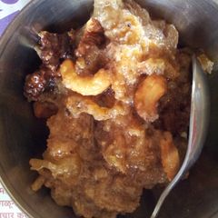 A picture of Apple halwa.
