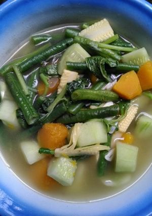Foto resep Sayur bening #Pejuangdapur #pedulikankerpayudara