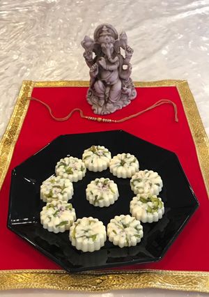 A picture of White chocolate pistachio and saffron.
