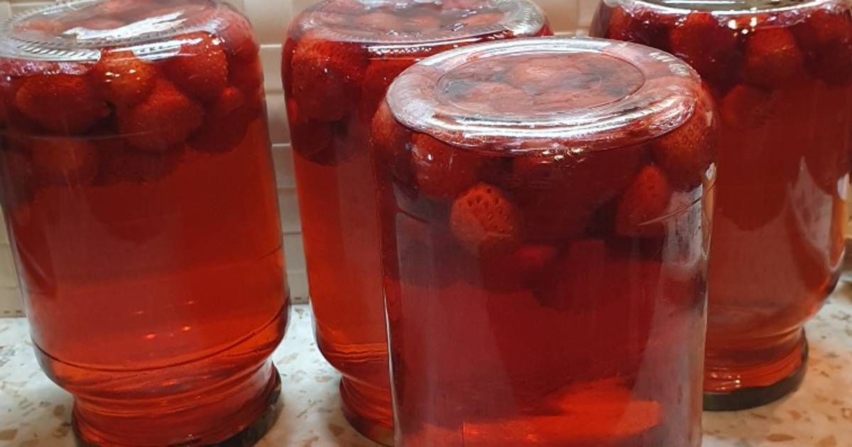 Картинки компота. Сливовый компот. Клубничный компот. Компот число. Компит.