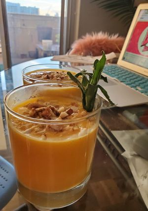 A picture of Healthy Mango Shake.