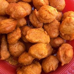 A picture of Kosai/beans cake.