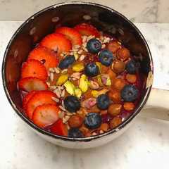 Una foto de 🫐🍓Bowl de frutos rojos y remolacha 🍇🍒