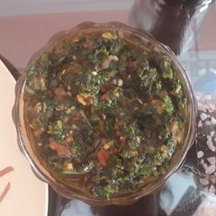 A picture of Dhaniya -podina chutni.