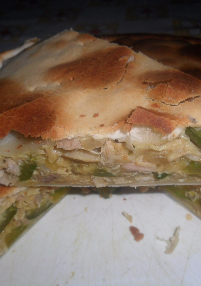 Una foto de Tarta de zapallitos y pollo