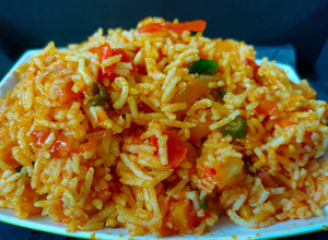 A picture of Tomato Tava pulao.