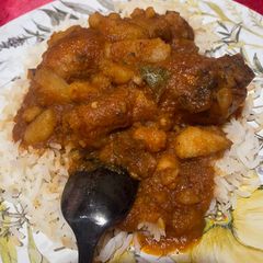 A picture of Chicken with potatoes.