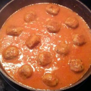 Albóndigas en salsa española