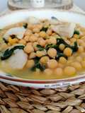 Potaje de garbanzos con merluza