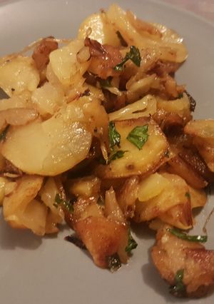 Une photo de Pommes de terre à la Lyonnaise