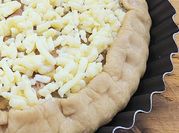 Una foto de masa tarta salada tierna