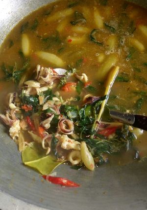 Foto resep Cumi basah bumbu kuning