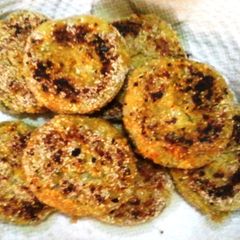 A picture of Aloo pattice.