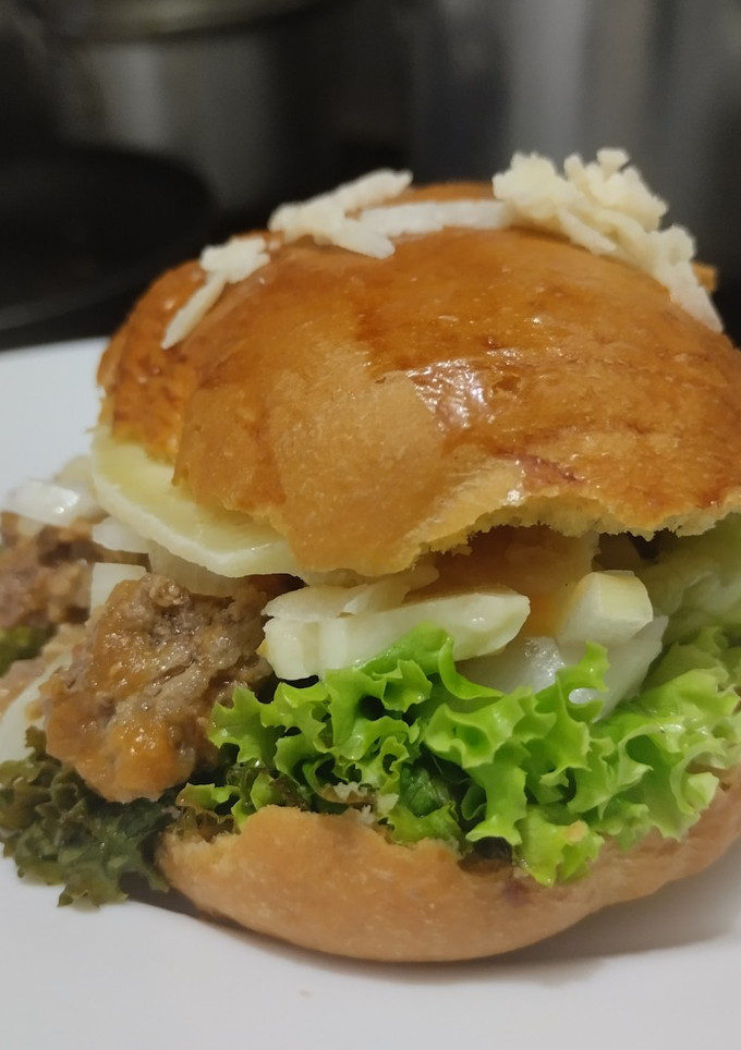Una foto de Sándwich de carne bbq y queso🥙🍔🥯