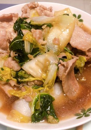 鰹魚露豬肉炒大白菜 的食譜成品照片