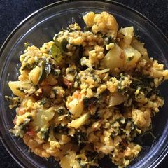 A picture of Mixed Veg Leafy Dal Curry.