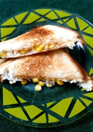A picture of Corn Sandwiches.