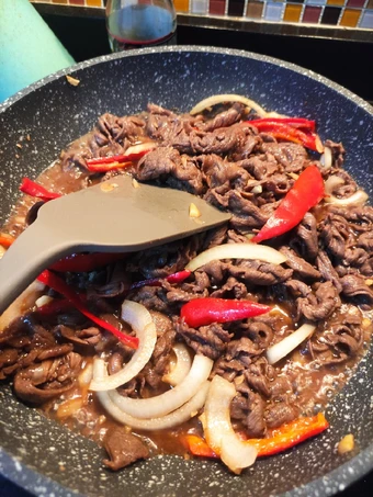 Langkah Gampang Menyiapkan Resep Beef teriyaki Anti Ribet, Menggugah Selera