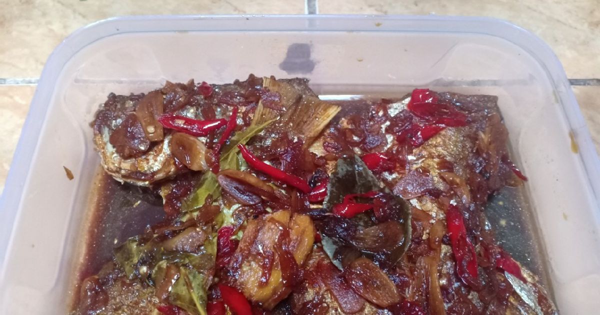 Resep Ikan Kape Kape Bumbu Kecap oleh Chef_Ayah - Cookpad