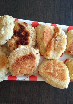 Una foto de Croquetas de papa rellenas al horno