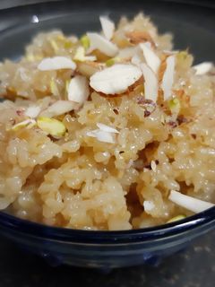 લાપસી (Lapsi Recipe In Gujarati) રેસીપી મુખ્ય ફોટો