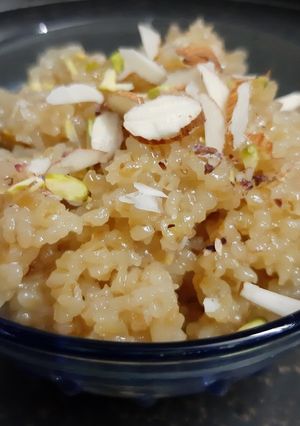 લાપસી (Lapsi Recipe In Gujarati) રેસીપી મુખ્ય ફોટો