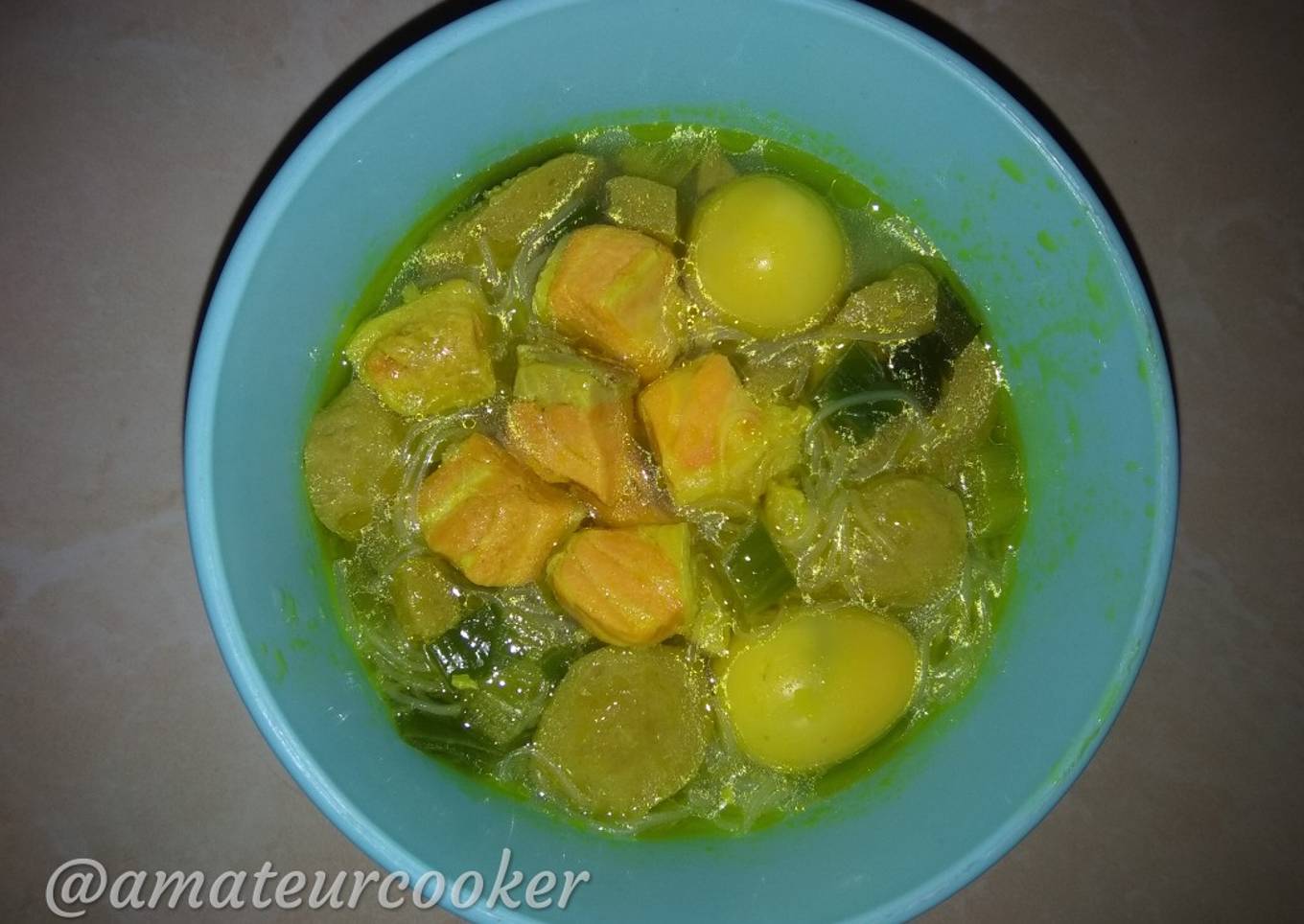 Soto Salmon (+bakso & telur puyuh) #MPASI1YO