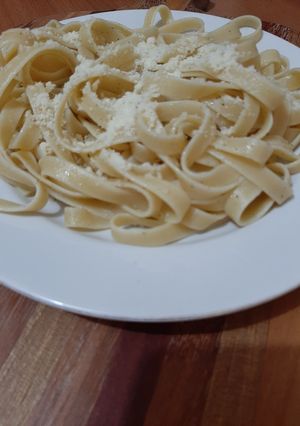 Una foto de Fideos al ajo y aceite de oliva