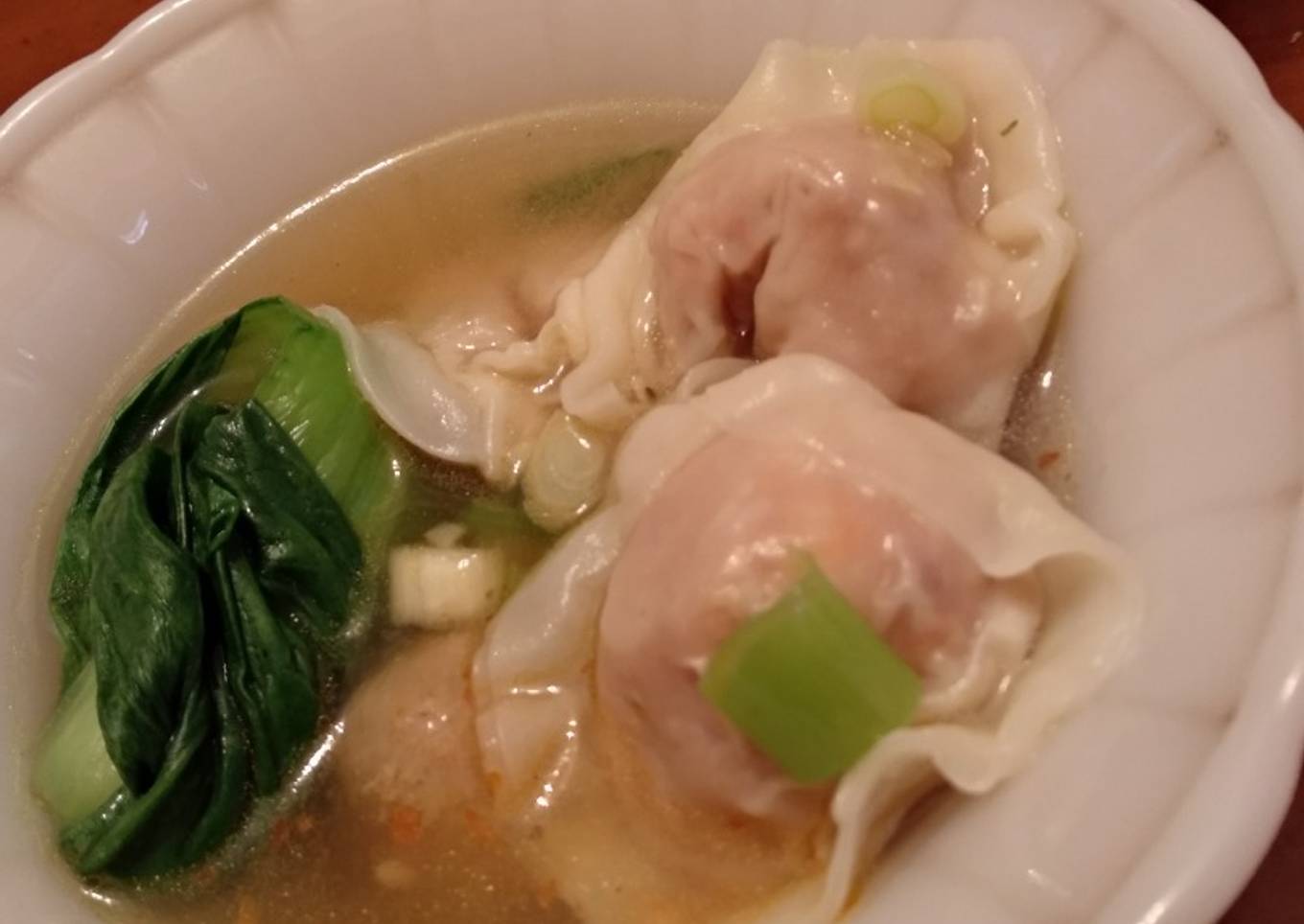 Sup Pangsit Ayam Udang