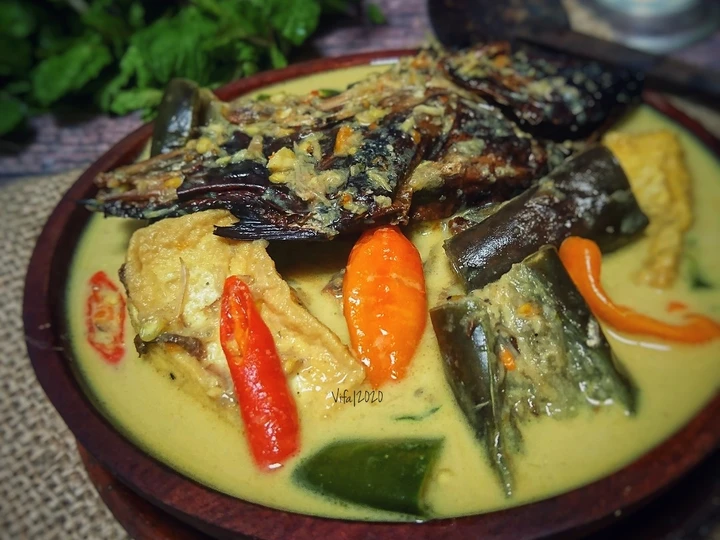 Cara Mudah Menyiapkan Resep Mangut ikan asap yang  Bikin Ketagihan Anti Ribet, Menggugah Selera