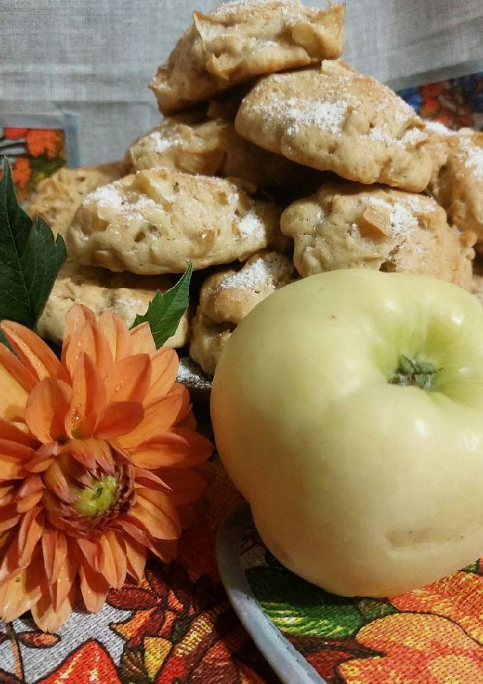 Булочки з яблуками
