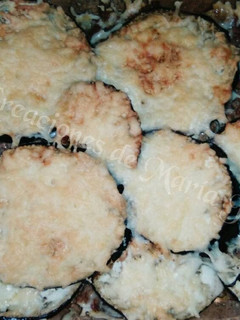 Una foto de Pastel de berenjena y carne