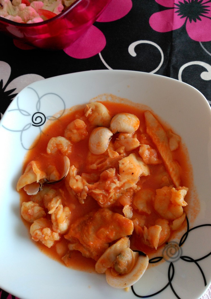 Una foto de Bacalao en salsa