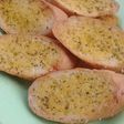 Crispy garlic bread