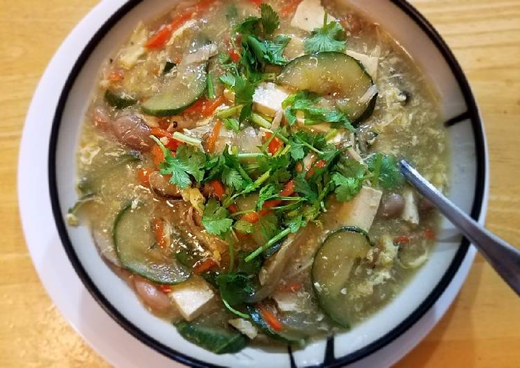Recipe of Appetizing Cucumber tofu eggdrop soup#Everday meal soup黄瓜豆腐羹