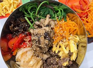 Hình của món Miến trộn hàn quốc.