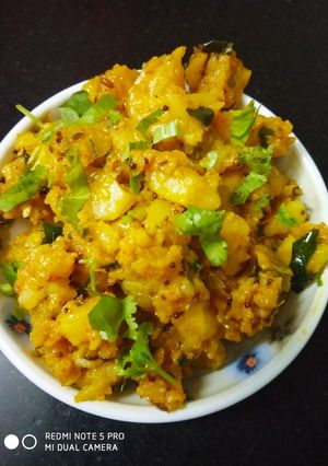A picture of Potato bhaji.