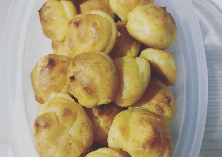 Kue Sus Keju Mini isi Vla