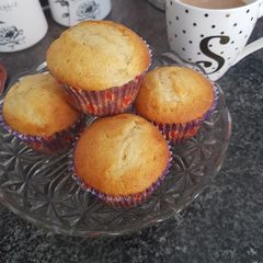 A picture of Beautifull banana muffins.
