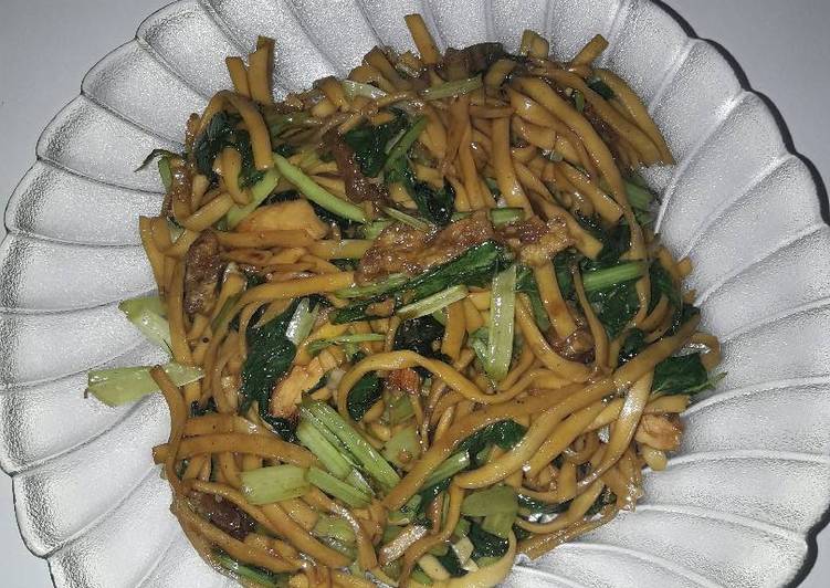 Cara membuat Bakmie goreng mantap